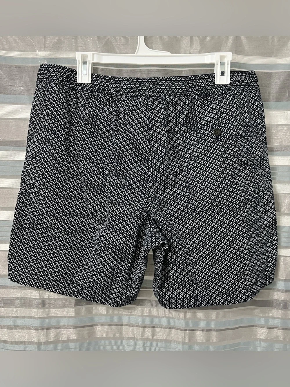 J. Crew Men’s Navy & White Flex Pull-on Stretch Cotton ShortS